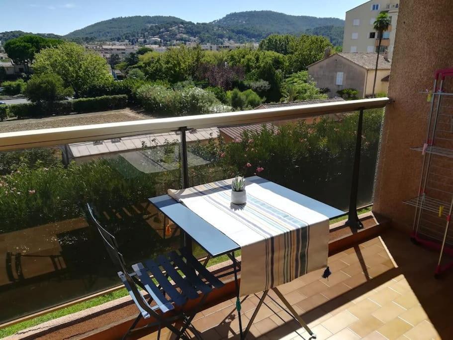 Ferienwohnung Les Jardins Du Luxembourg Hyères Exterior foto